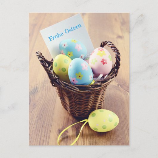 Ostereier in einem Korb mit Notizzettel Postkarte (Vorderseite)
