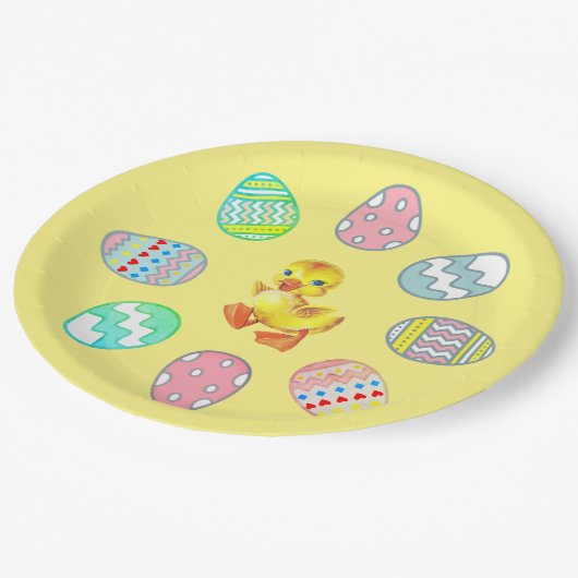 Ostereier in Gelb gestrichen Pappteller (Schrägansicht)