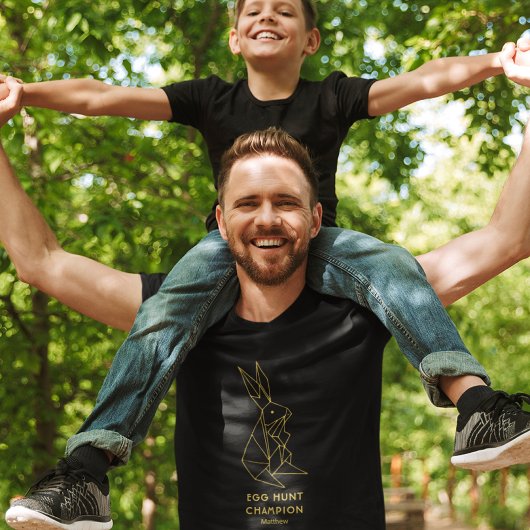 Ostereier jagen Personalisierte minimalistische Sc T-Shirt