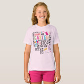 Ostereier jagen Word Cloud mit Kid Name Pink T-Shirt (Vorne ganz)