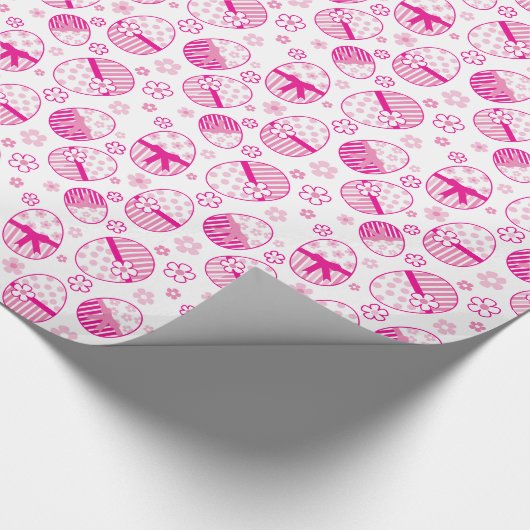 Ostereier mit Blume Frühlingsrosa wickeln Geschenkpapier (Ecke)