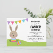 Ostereierjagd mit Hase mit Eierkorb Inv Einladung (Stehend Vorderseite)