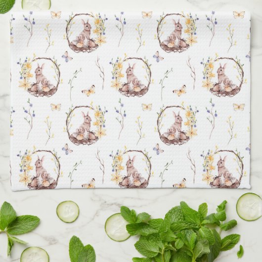 Osterhase auf einem Nest von Eiern Geschirrtuch (Gefaltet)