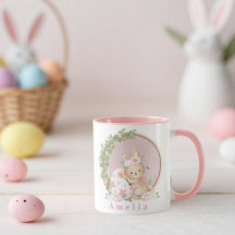 Osterhase im Garten personalisierter Becher