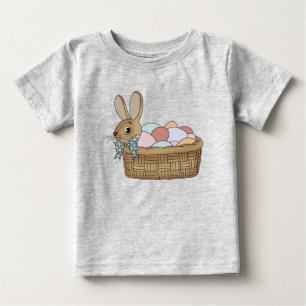 Osterhase im Korb mit Eiern Baby T-shirt