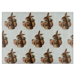 Osterhase mit Eiern im Vintage-Stil Schneidebrett