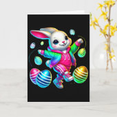 Osterhase mit Kapuzenpullover mit Eiern Karte (Gelbe Blume)
