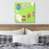 Osterhase spielerisch mit bemalten Eiern Leinwanddruck (Insitu (Schlafzimmer))