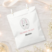 Osterhase warte Schokolade zu essen Geschenktütchen (Ausgeschnitten)