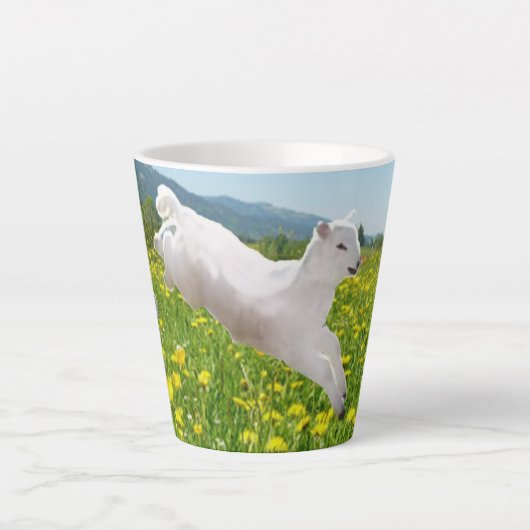 Osterhasen-Lämmer Milchtasse (Vorderseite)