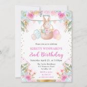 Osterkaninchen und Blume zum Geburtstag Einladung (Vorderseite)