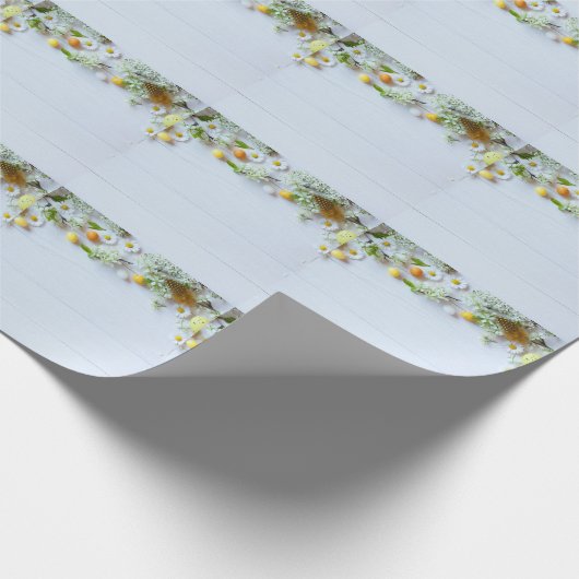 Osterkirschmuck: Gelbe Eier. Geschenkpapier (Ecke)