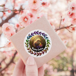 Osterküken in einem Eierkorb Runder Aufkleber