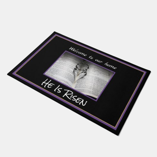 Ostern ist er vor der Tür. Fußmatte (Schrägansicht)