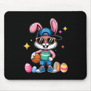 Osternsport Frohe Ostern Hase spielt Bysketbyll Mousepad