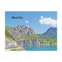 Österreicher in Vorarlberg im Sommer