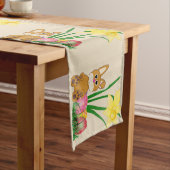 Ostersonne und Affodien - Holiday Table Runner Kurzer Tischläufer (Beispiel)
