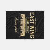 Ostflügel 1902 2025 Niemals vergessen Retro Fleecedecke (Vorderseite (Horizontal))