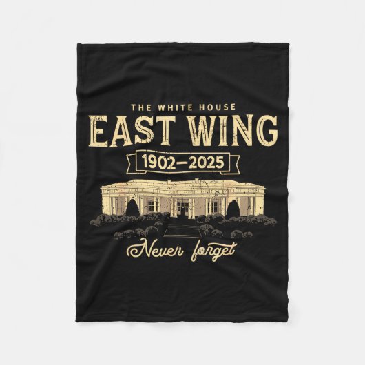 Ostflügel 1902 2025 Niemals vergessen Retro Fleecedecke (Vorderseite)