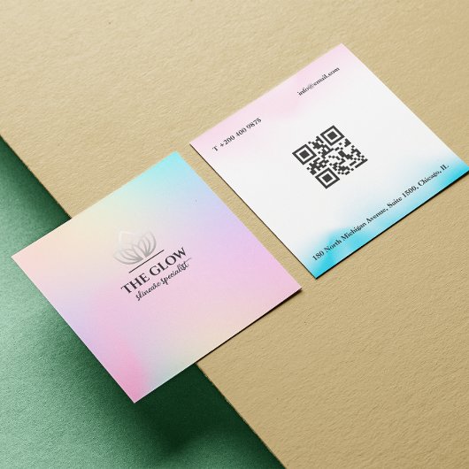 Östhetiker Pink Holographic Iridescent Qr Code Quadratische Visitenkarte