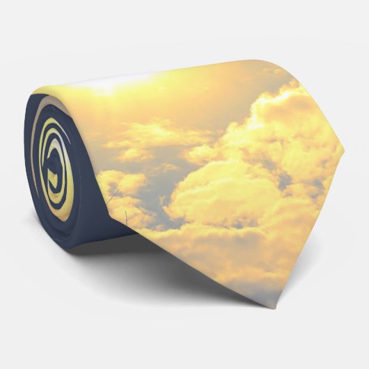 OSTSESSINGS KRAWATTE (Gerollt)