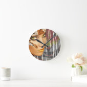 Otherkin Tiger Female Therian art, stunning makeup Runde Wanduhr (Zuhause)