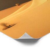 Otherworld Relics – Surreal Desert Sculpture Poster (Ecke)