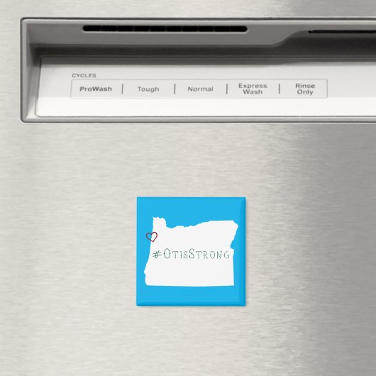 Otis Strong Rope Heart White Magnet (In Situ (Geschirrspüler))