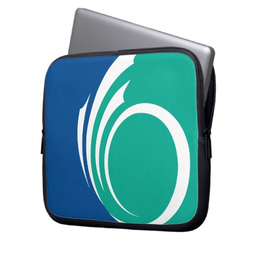 Ottawa Flag on Laptop Sleeve (Vorderseite Links)