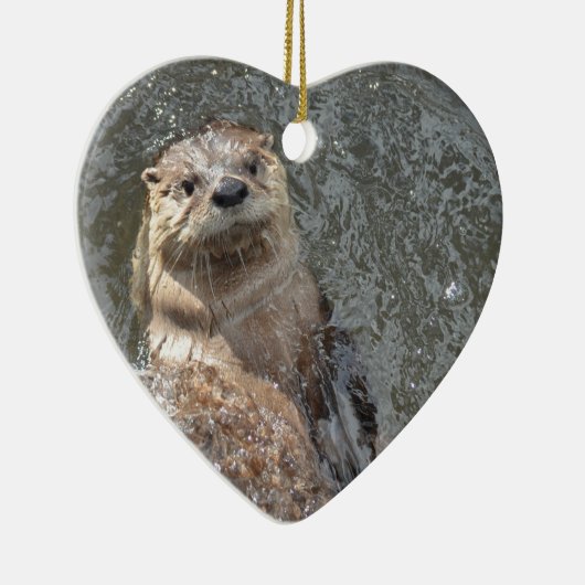 Otter drehen Drehungen um Keramikornament (Rechts)