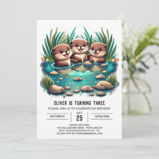 Otter Friends Whimsical Geburtstag Einladung (Stehend Vorderseite)