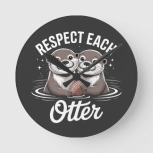 Otter respektieren sich gegenseitig lustig runde wanduhr