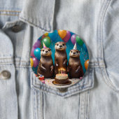 Otter Triplets Birthday Party, Button (Beispiel)