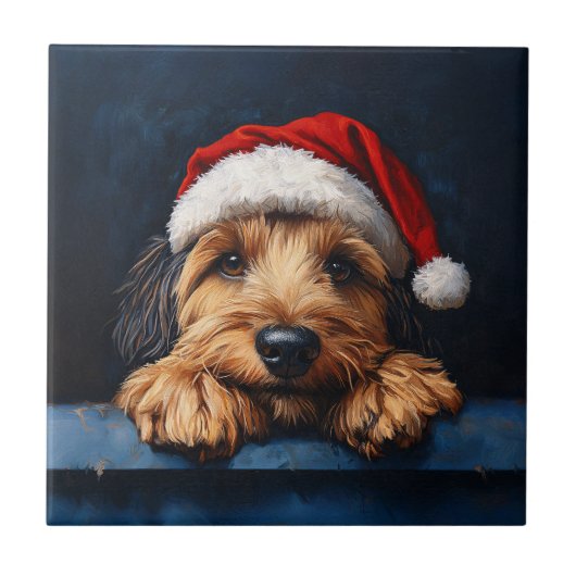 Otterhound in einer Weihnachtsmannmütze Fliese (Vorderseite)