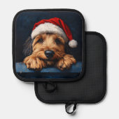 Otterhound in einer Weihnachtsmannmütze Topflappen (Vorderseite/Rückseite)