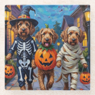 Otterhound Trick-oder-Treating in Halloween-Kostüm Glasuntersetzer