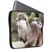 OTTERS LAPTOPSCHUTZHÜLLE (Vorne Rechts)