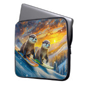 Otters on Snowboards Design von Rich AMeN Gill Laptopschutzhülle (Vorderseite Links)