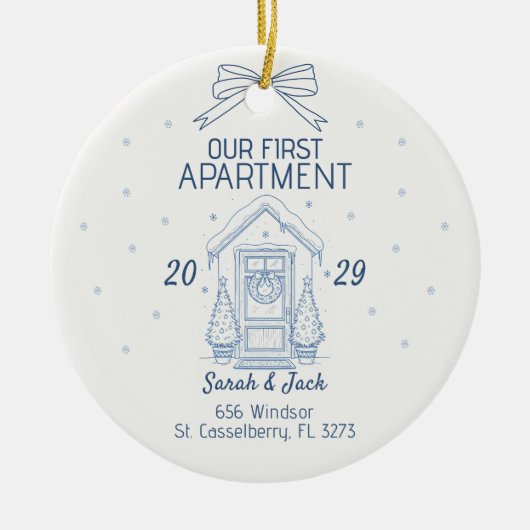 Our First Apartment Custom Year & Names Keramik Ornament (Vorne)