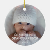 Our First Christmas as Grandparents 2026 Keramik Ornament (Hinten)