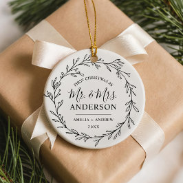Our First Christmas as Mr Mrs Floral Wreath Keramik Ornament