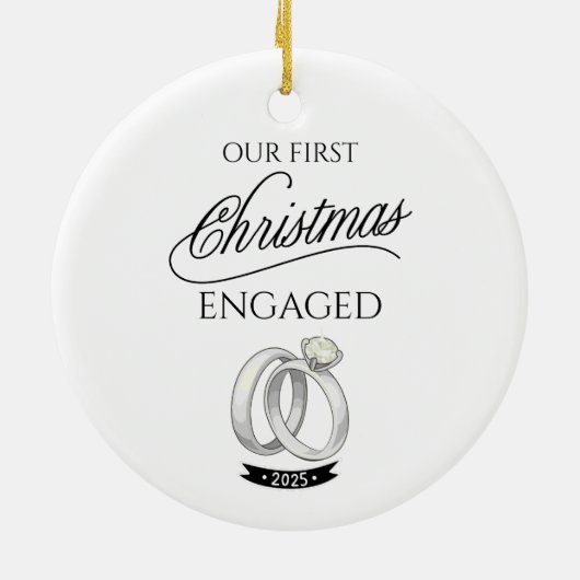 Our First Christmas Engaged 2025 Keramik Ornament (Hinten)