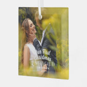Our First Christmas Engaged Couple Photo Ornament Aus Glas (Vorderseite links)