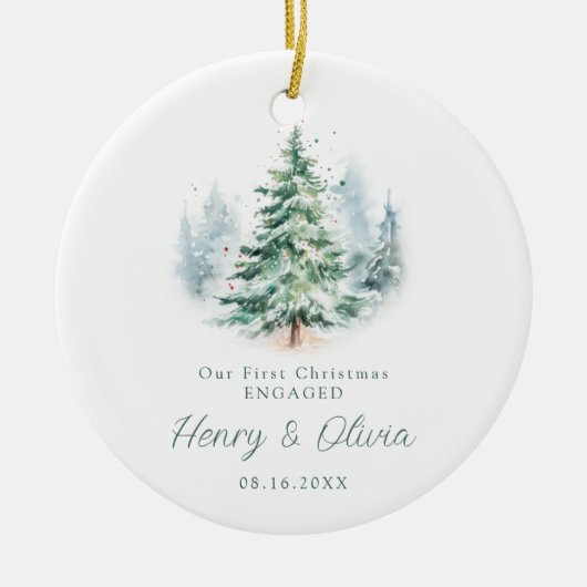 Our First Christmas Engaged Modern Script Tree Keramik Ornament (Vorne)