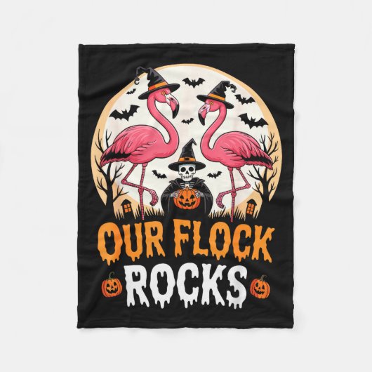 Our Flock Rocks Flamingo Halloween Costume Matchin Fleecedecke (Vorderseite)