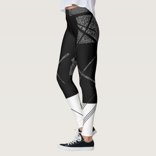 Out Mutt Leggings (Links)