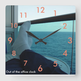 Out of the Office Clock Quadratische Wanduhr