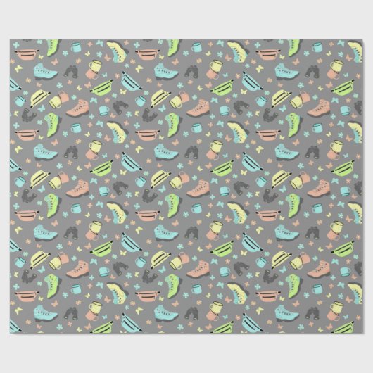 Outdoor Adventure Collage Gemustert Geschenkpapier (Flach)