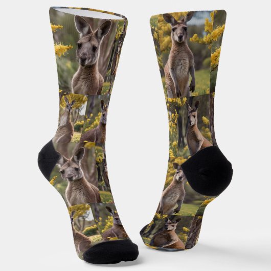Outdoor Beauty: Kangaroo und Wattle Foto Collage Socken (Gewinkelt)