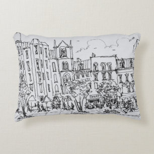 Outdoor Dining entlang der Indiana St.   Washingto Dekokissen